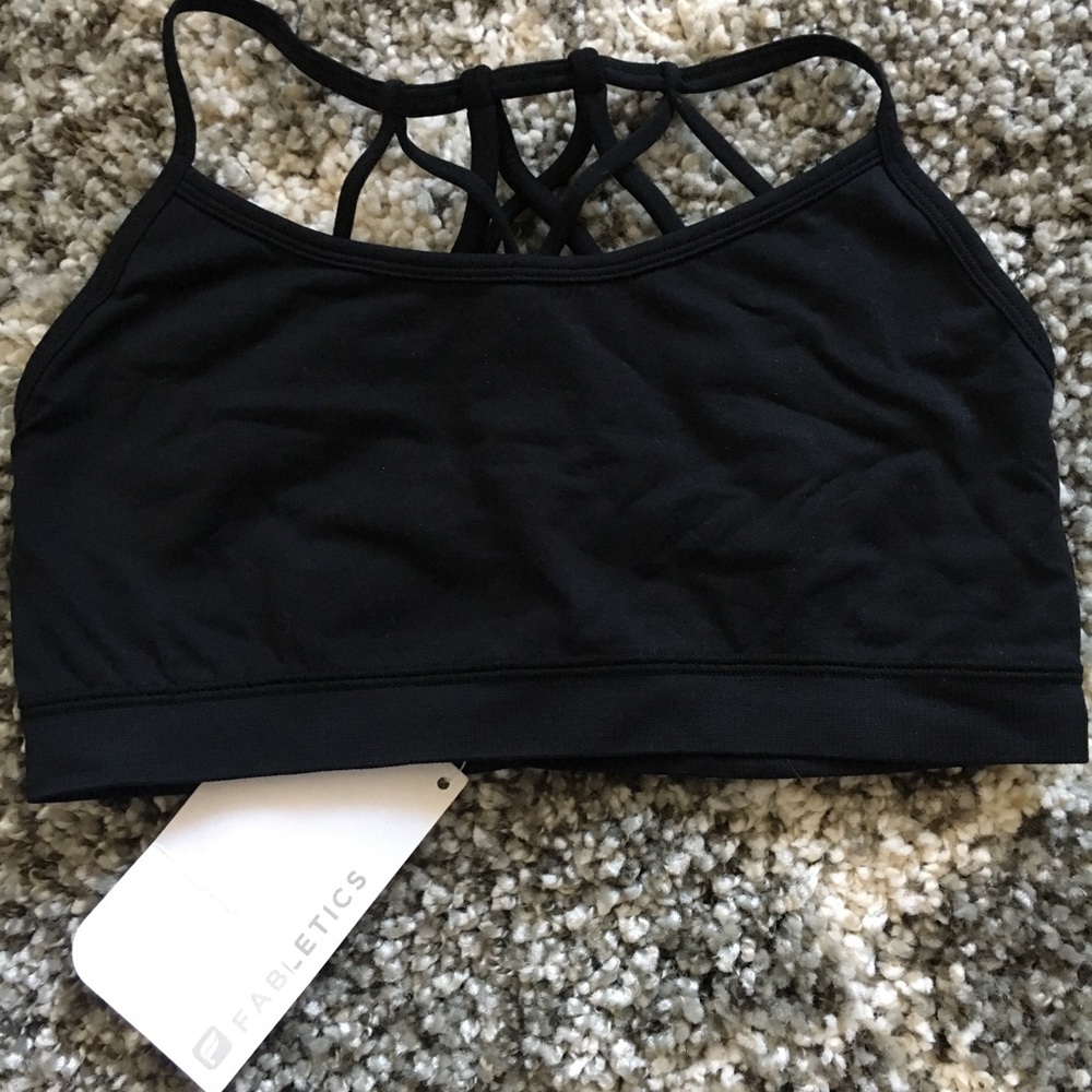 NWT Fabletics black sports bra
